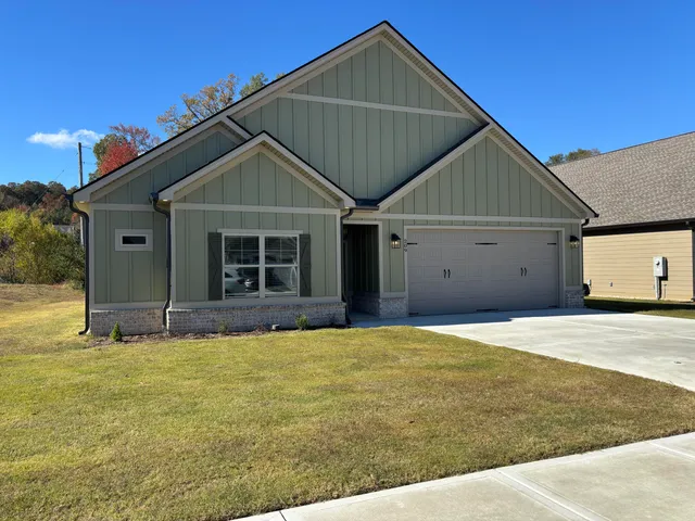 $399,900 | 209 Willow Grv Court, Ringgold, GA 30736