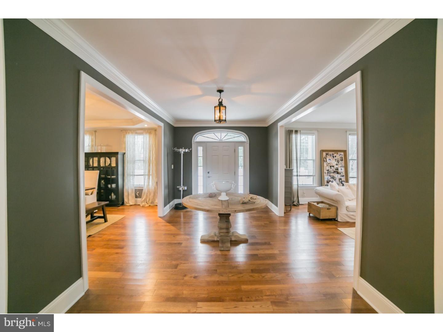 239 E Road Doylestown, PA 18901 - Photo 4 of 25 Foyer