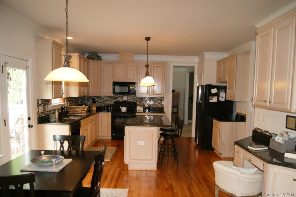 12233 Willingdon Road, Unit 40 Huntersville, NC 28078 - Photo 6 of 24 Gallery Image 6