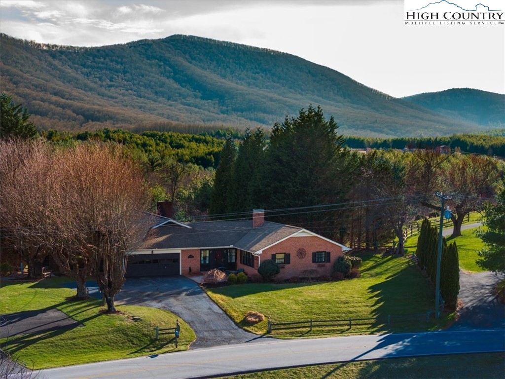 438 Glade Valley Road Glade Valley, NC 28627 - Photo 2 of 50
