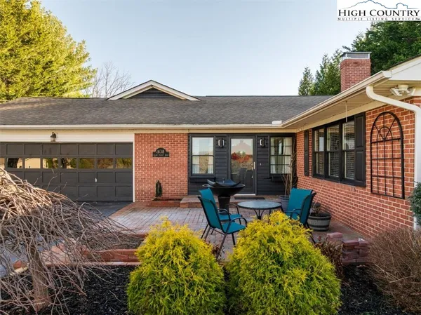 $499,900 | 438 Glade Valley Road, Glade Valley, NC 28627
