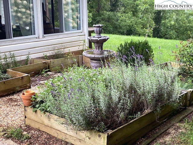 438 Glade Valley Road Glade Valley, NC 28627 - Photo 49 of 50