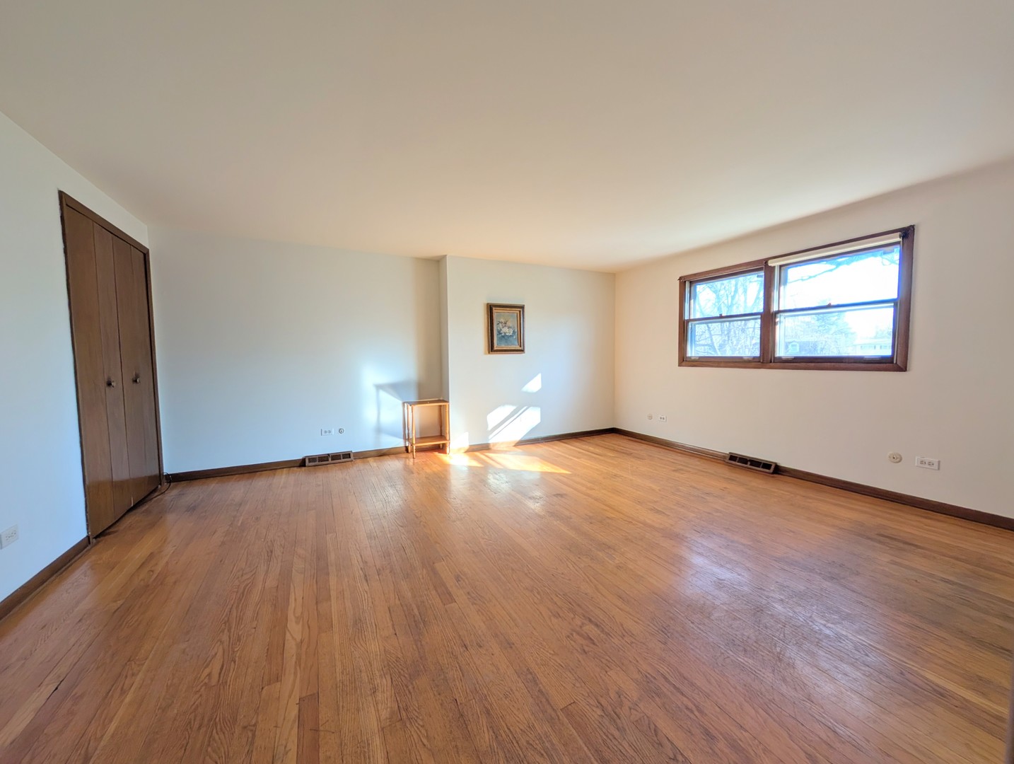 12101 South Coach Road Palos Heights, IL 60463 - Photo 11 of 26 Gallery Image 11