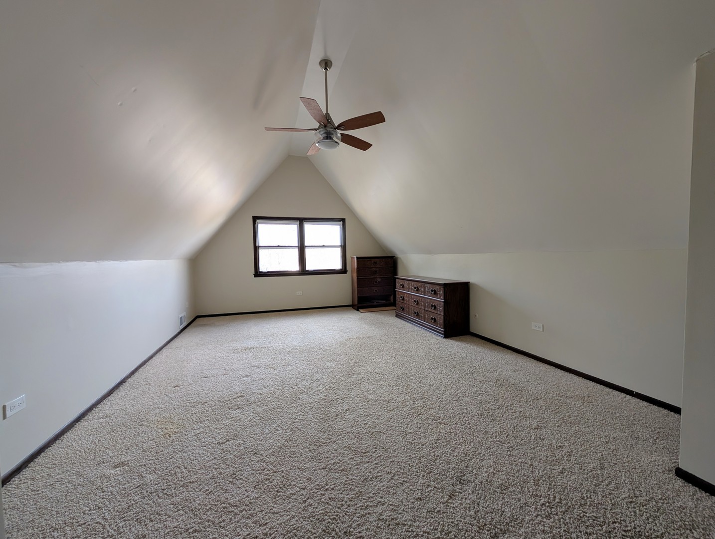 12101 South Coach Road Palos Heights, IL 60463 - Photo 15 of 26 Gallery Image 15