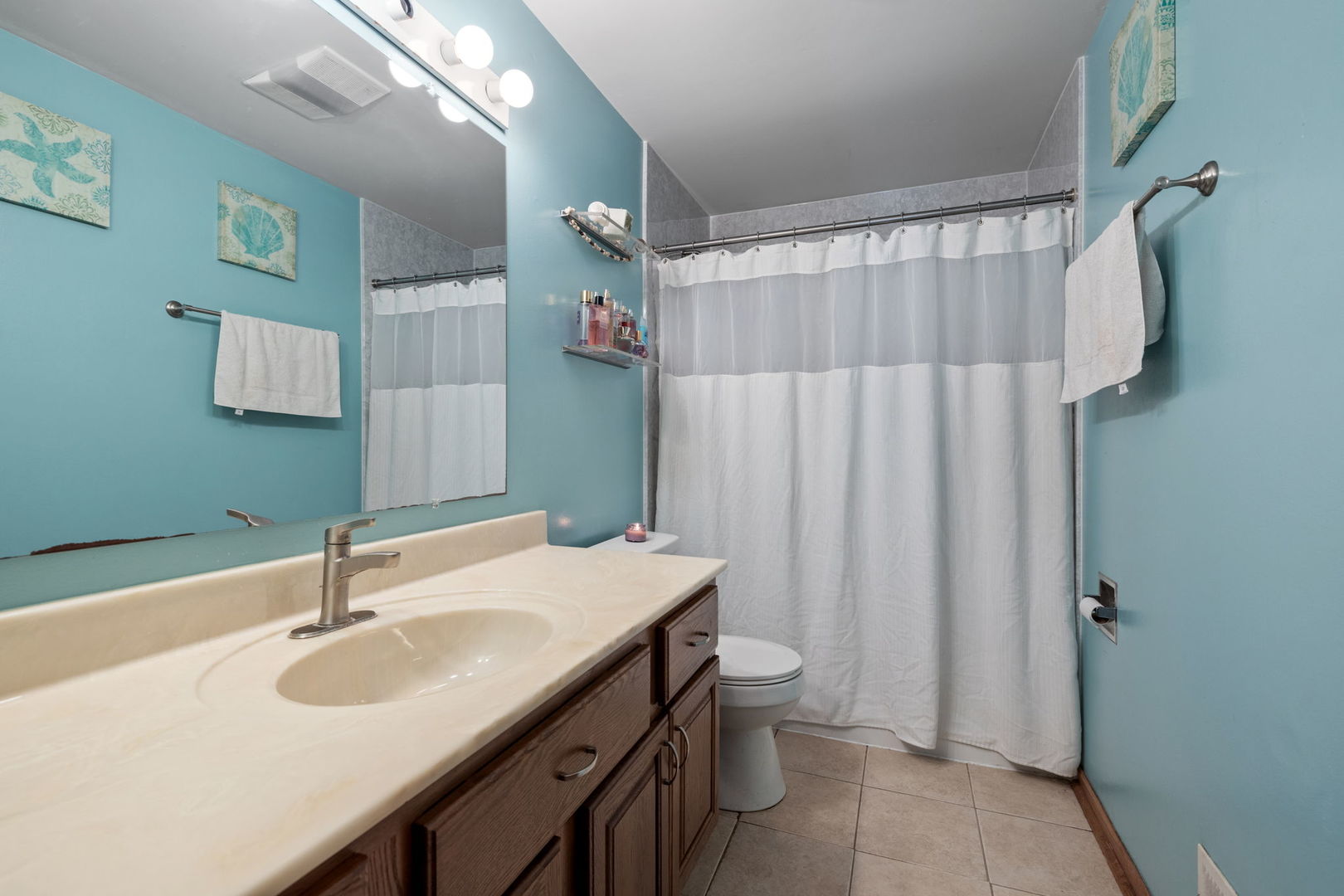 12101 South Coach Road Palos Heights, IL 60463 - Photo 16 of 26 Gallery Image 16