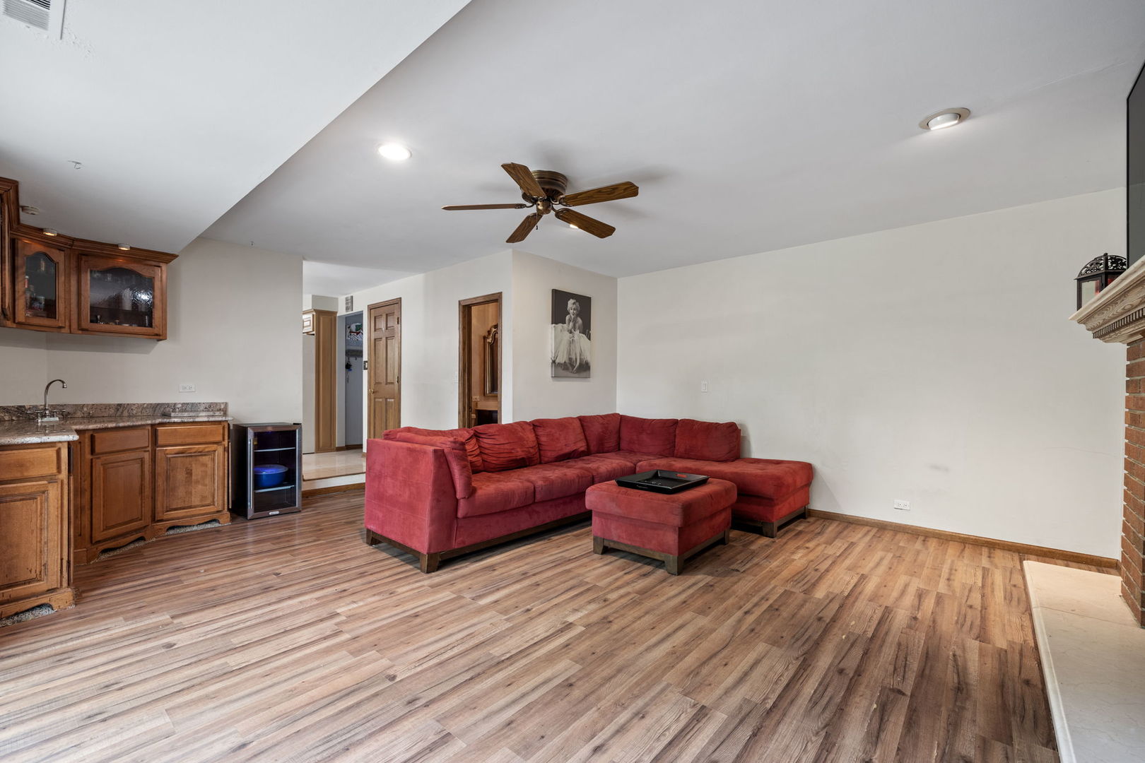 12101 South Coach Road Palos Heights, IL 60463 - Photo 9 of 26 Gallery Image 9