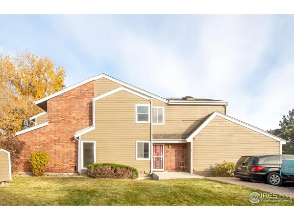 $339,000 | 7476 East Arkansas Avenue, Unit 10, Denver, CO 80231