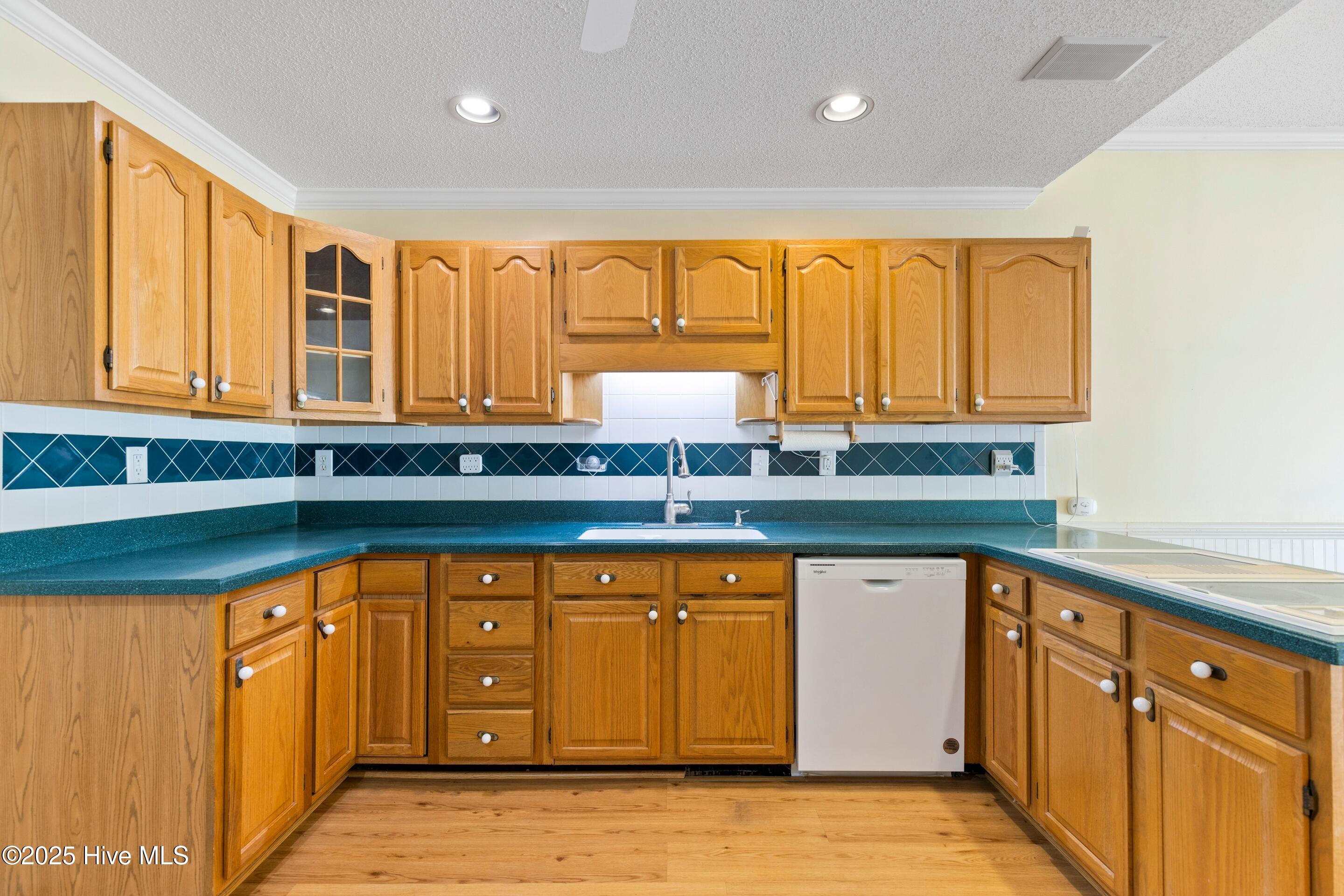 1501 Field View Road Wilmington, NC 28411 - Photo 13 of 57 Large, open kitchen with room to expand.