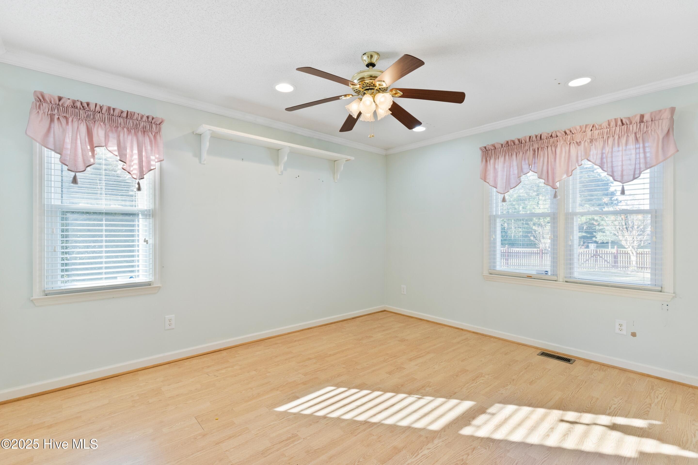 1501 Field View Road Wilmington, NC 28411 - Photo 37 of 57 Bedroom 2