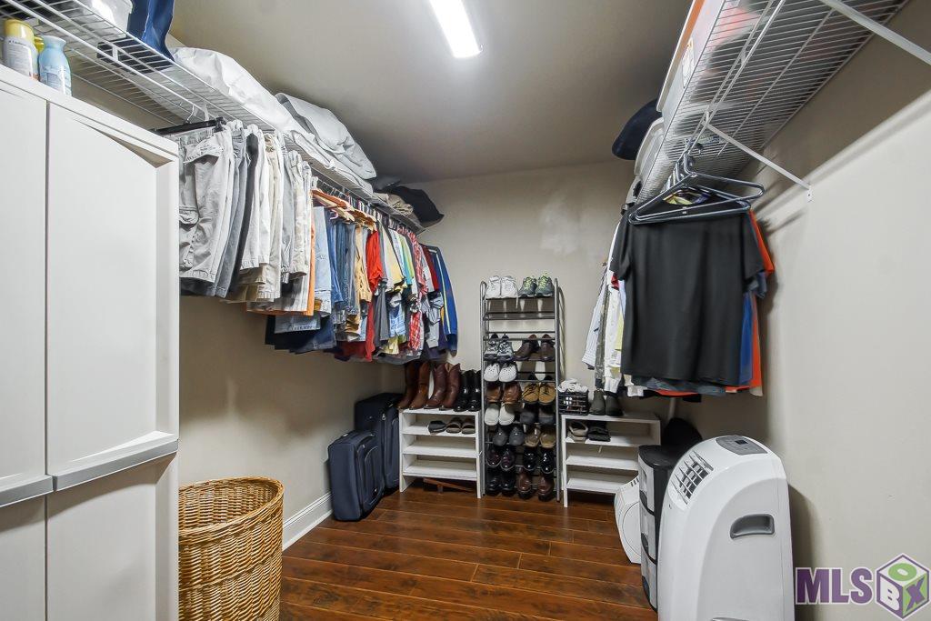 13109 Templet Road St. Amant, LA 70774 - Photo 17 of 34 Master Closet