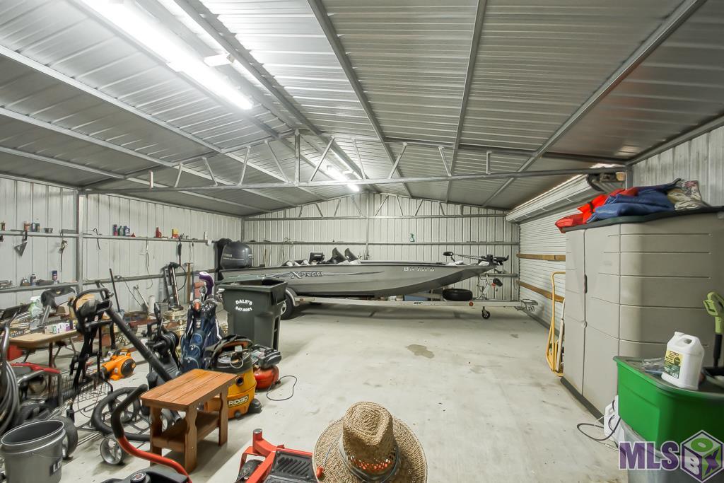 13109 Templet Road St. Amant, LA 70774 - Photo 8 of 34 workshop