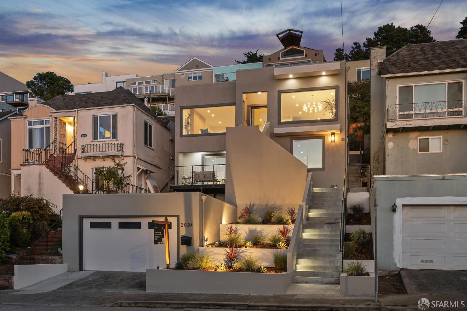 2024 15th Avenue San Francisco, CA 94116 - Photo 20 of 99 a front view of a house