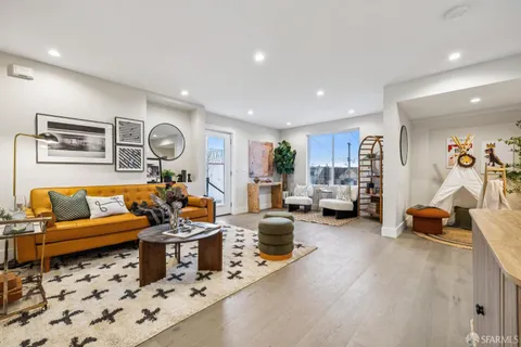 $2,380,000 | 2024 15th Avenue, San Francisco, CA 94116