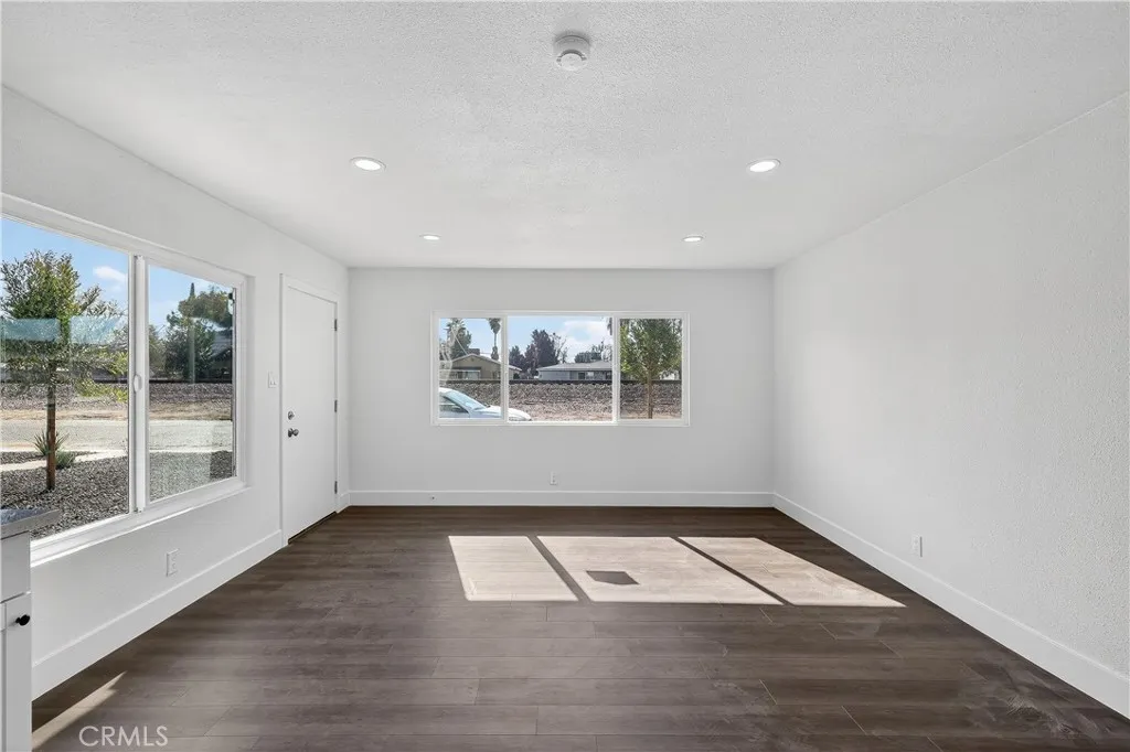 1013 West Santa Fe Avenue Merced, CA 95340 - Photo 12 of 67