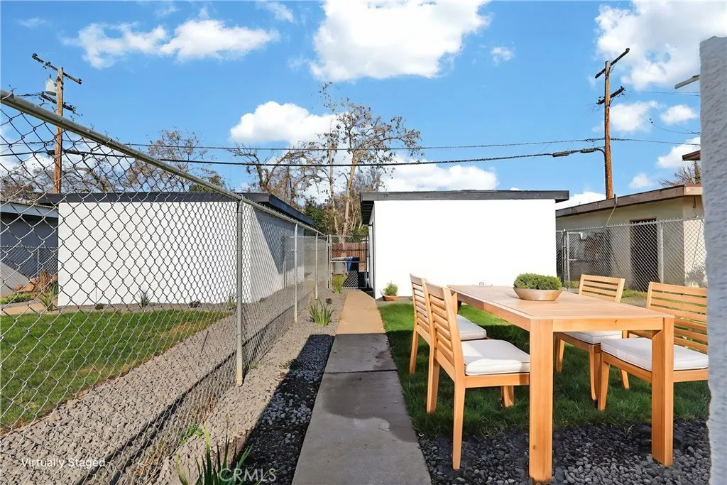 1013 West Santa Fe Avenue Merced, CA 95340 - Photo 56 of 67 Virtually Staged