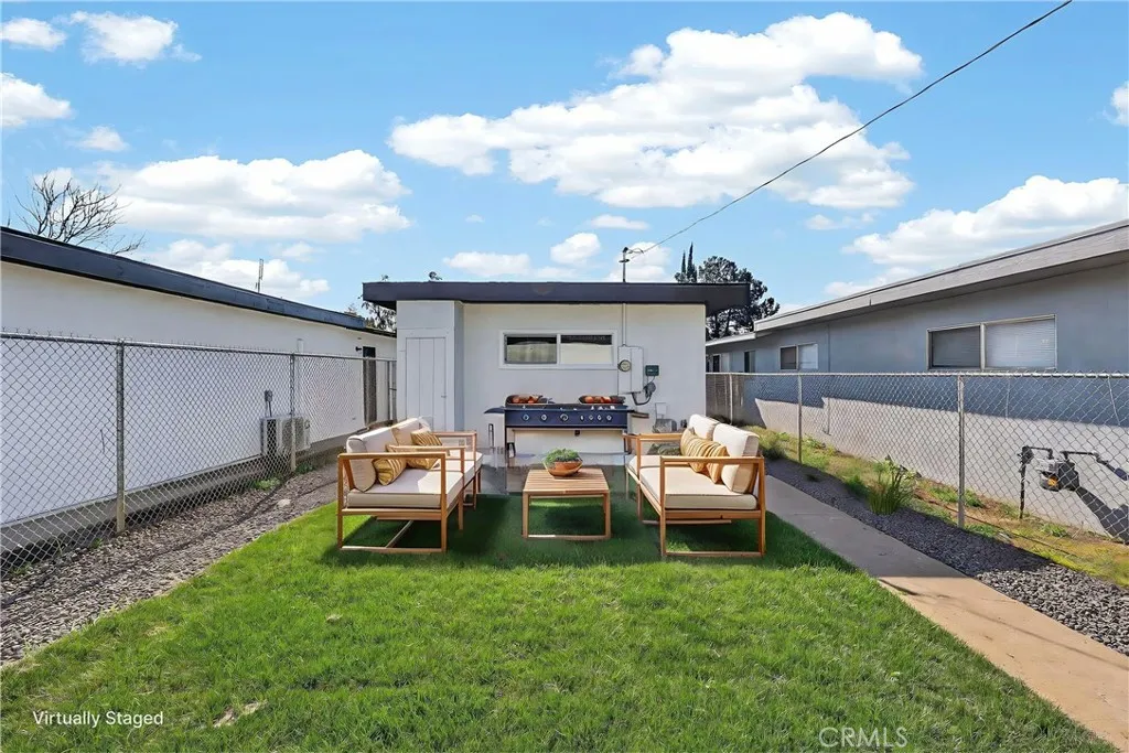 1013 West Santa Fe Avenue Merced, CA 95340 - Photo 57 of 67 Virtually Staged