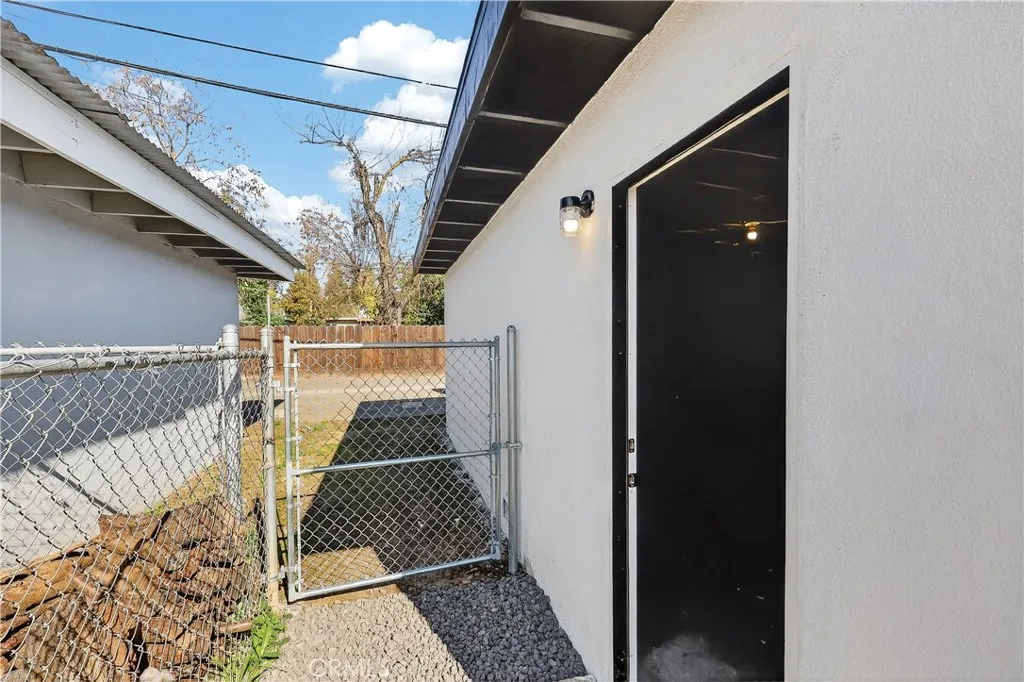 1013 West Santa Fe Avenue Merced, CA 95340 - Photo 8 of 67