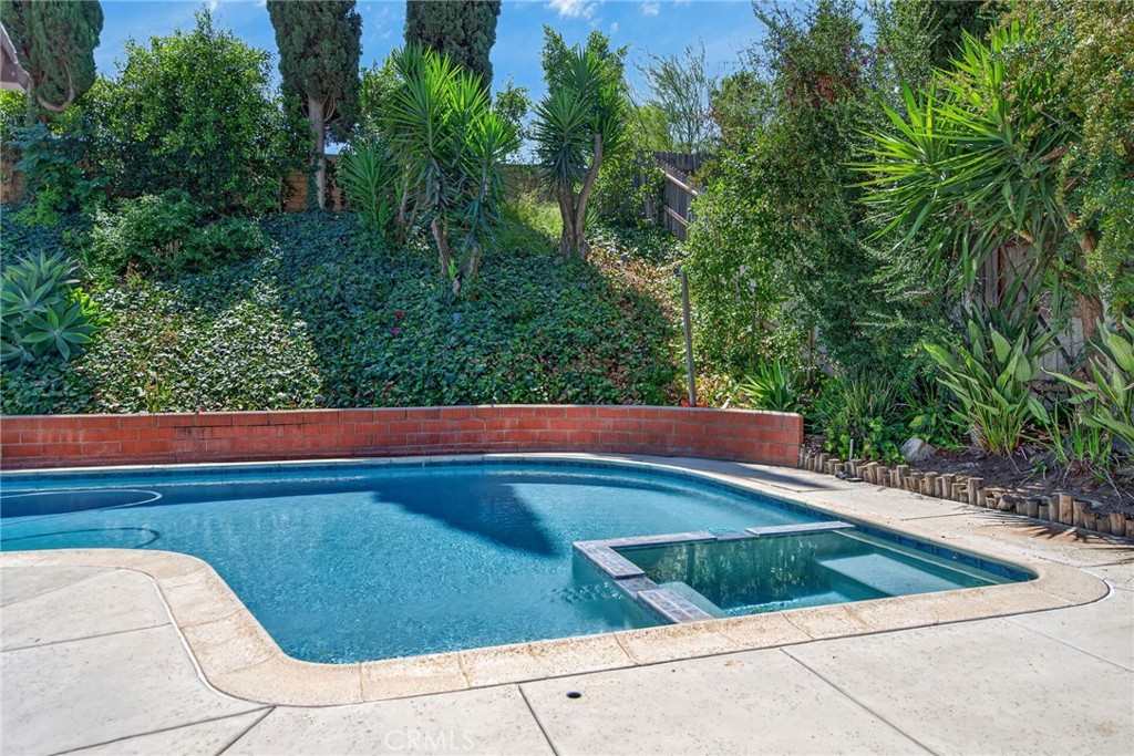 2182 Ranchwood Place Riverside, CA 92506 - Photo 39 of 57 Gallery Image 39
