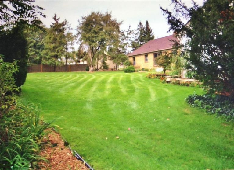 2125 Breton Road Southeast Grand Rapids, MI 49546 - Photo 3 of 12 Additional Photo