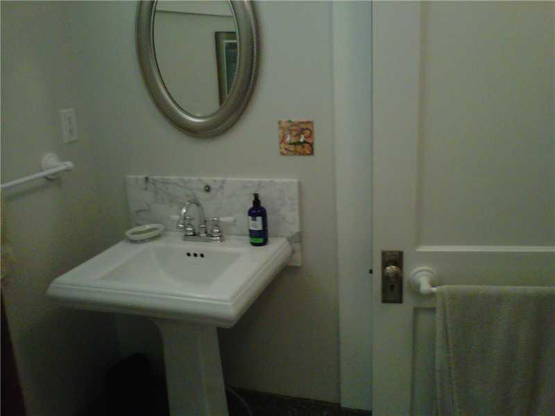 185 Edwards Street Portland, ME 04102 - Photo 23 of 27 Bathroom.