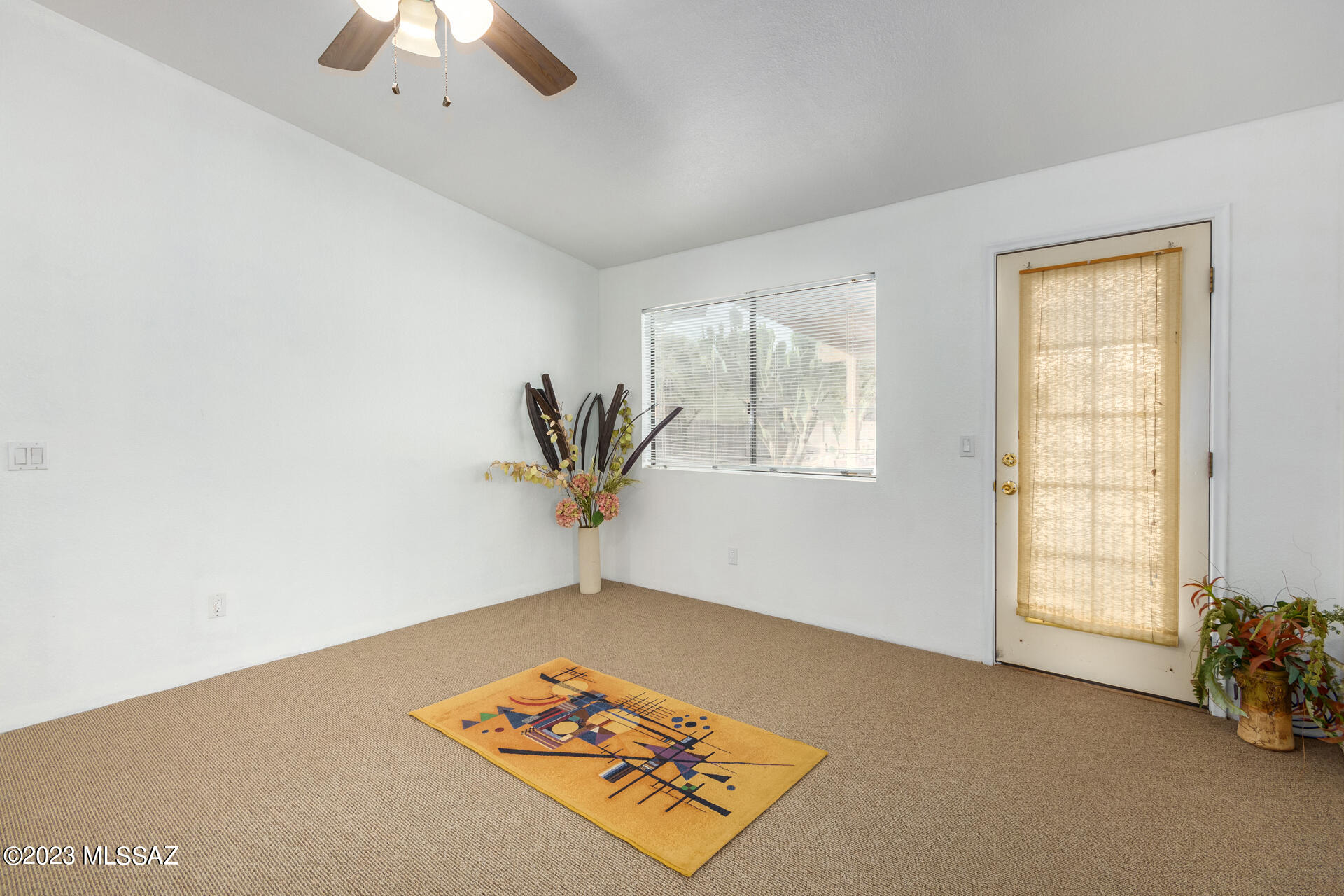 5911 North Moonbrook Road Tucson, AZ 85741 - Photo 6 of 22 Gallery Image 6