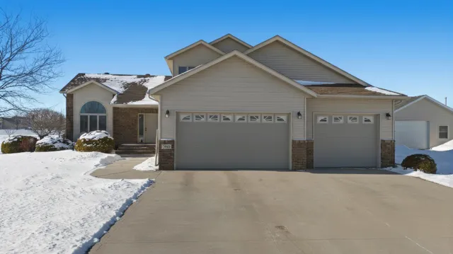$649,000 | 3662 North Sedona Court, West Fargo, ND 58078