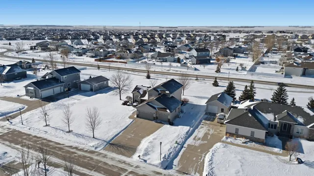 $649,000 | 3662 North Sedona Court, West Fargo, ND 58078