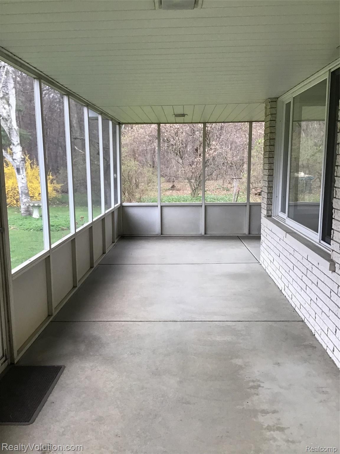 2260 South Lake George Road Metamora, MI 48455 - Photo 27 of 49 C8B00051-F7B8-471B-BECB-4664348066DB.jpeg