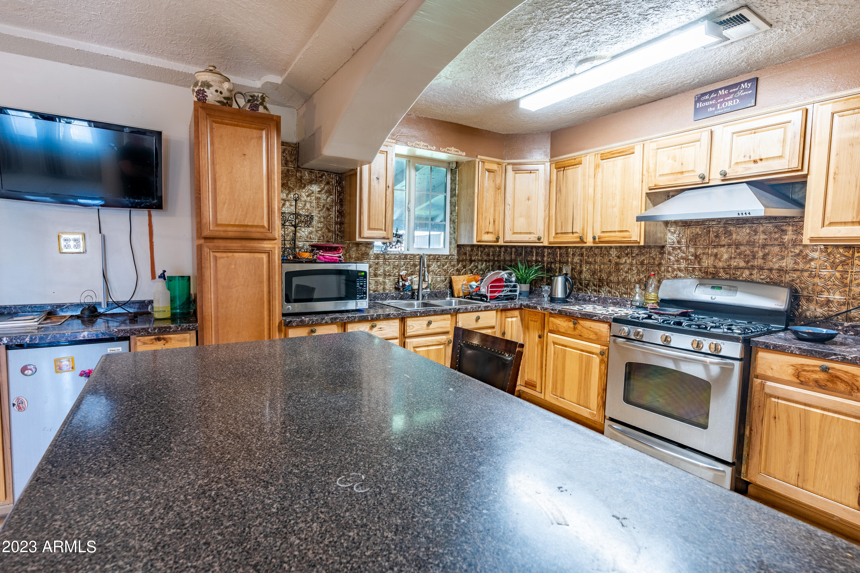 4936 West Osborn Road Phoenix, AZ 85031 - Photo 11 of 26 20230303-DSC08825-HDR