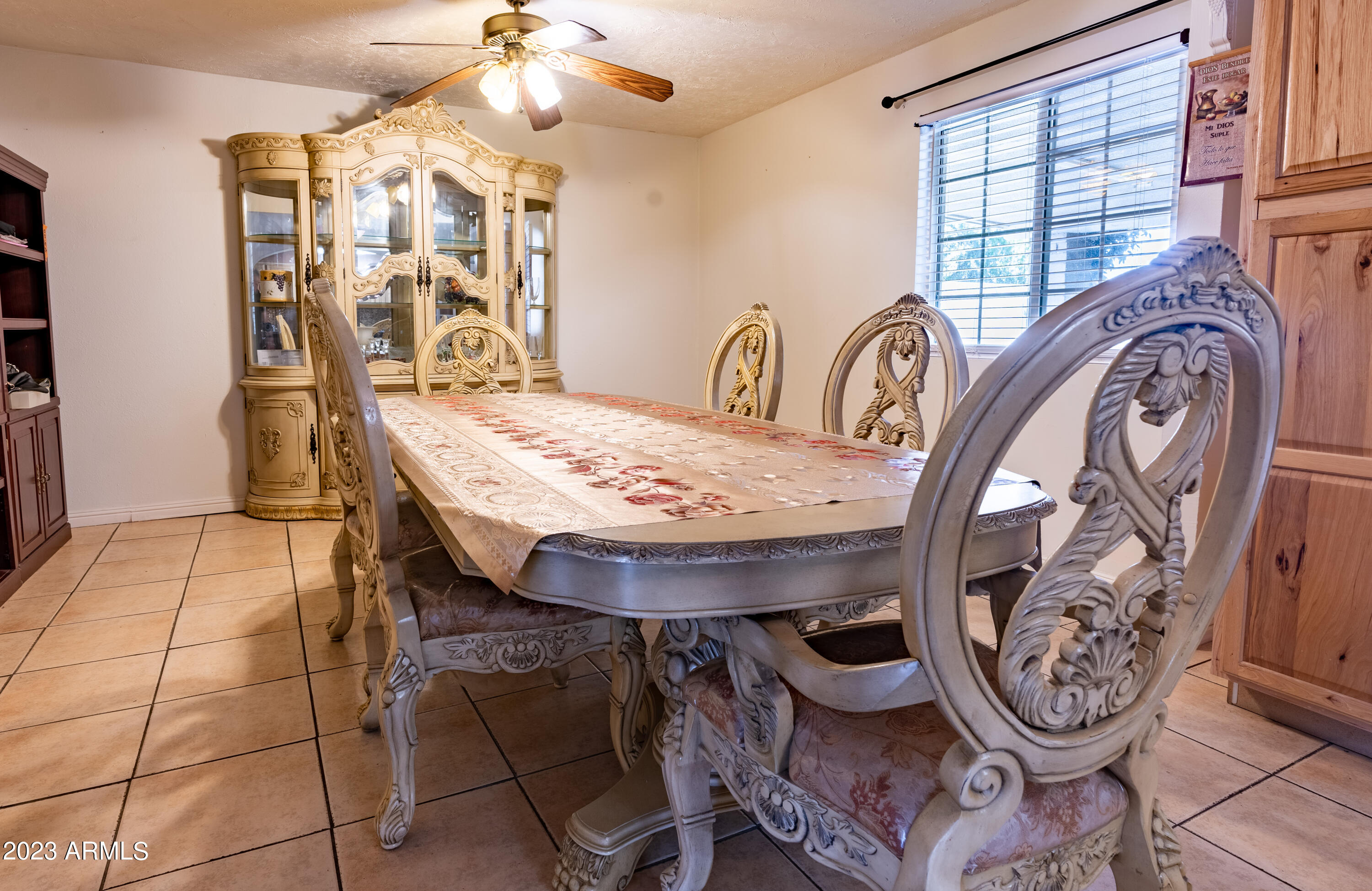 4936 West Osborn Road Phoenix, AZ 85031 - Photo 6 of 26 20230303-DSC08773-HDR
