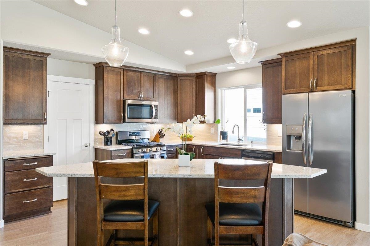 7025 South Pheasant Ridge Drive Spokane, WA 99224 - Photo 12 of 38 Gallery Image 12