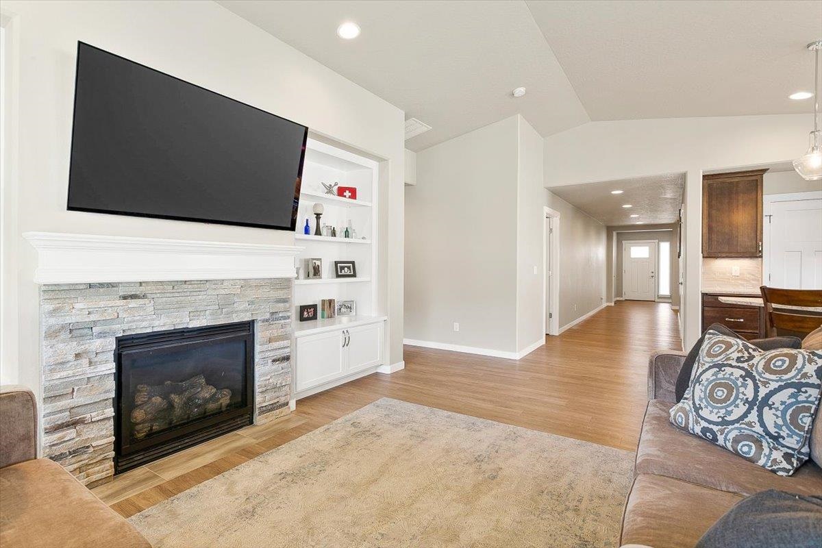 7025 South Pheasant Ridge Drive Spokane, WA 99224 - Photo 10 of 38 Gallery Image 10