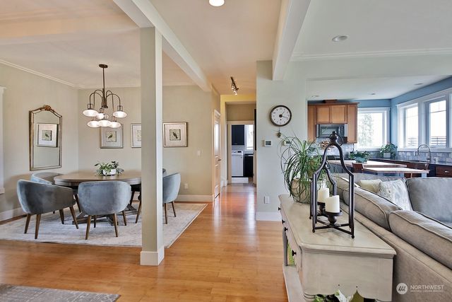 $950,000 | 1310 Greenway Place, Freeland, WA 98249