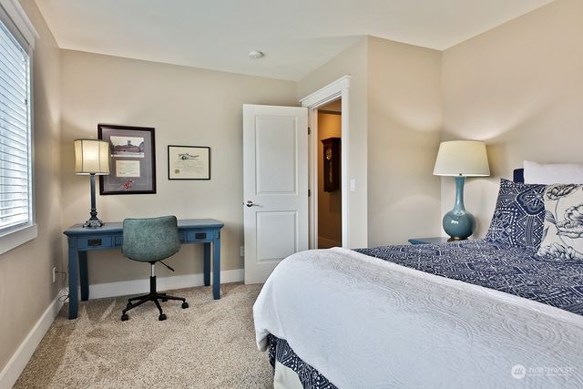 $950,000 | 1310 Greenway Place, Freeland, WA 98249