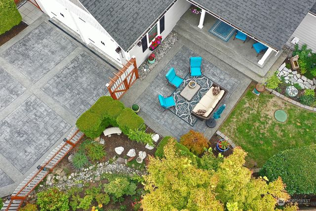 $950,000 | 1310 Greenway Place, Freeland, WA 98249