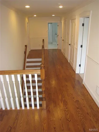 $7,500 | 420 West Essex Avenue, St. Louis, MO 63122
