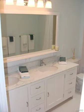 $7,500 | 420 West Essex Avenue, St. Louis, MO 63122