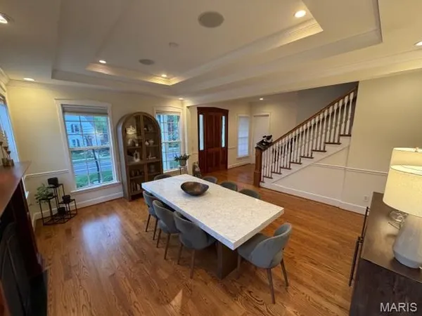 $7,500 | 420 West Essex Avenue, St. Louis, MO 63122