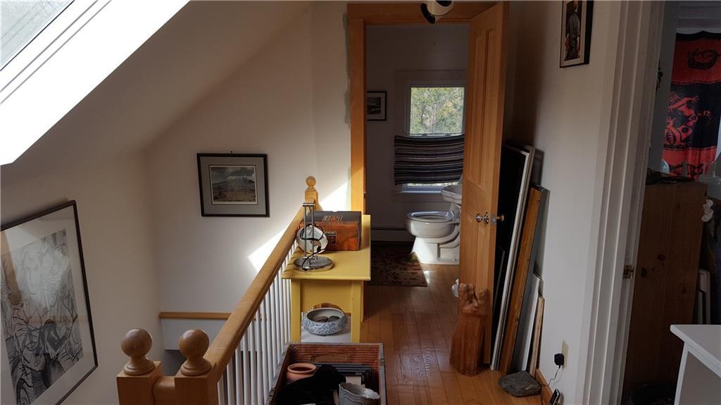 1180 Meadow Pond Road Islesboro, ME 04848 - Photo 20 of 25 Upstairs hallway