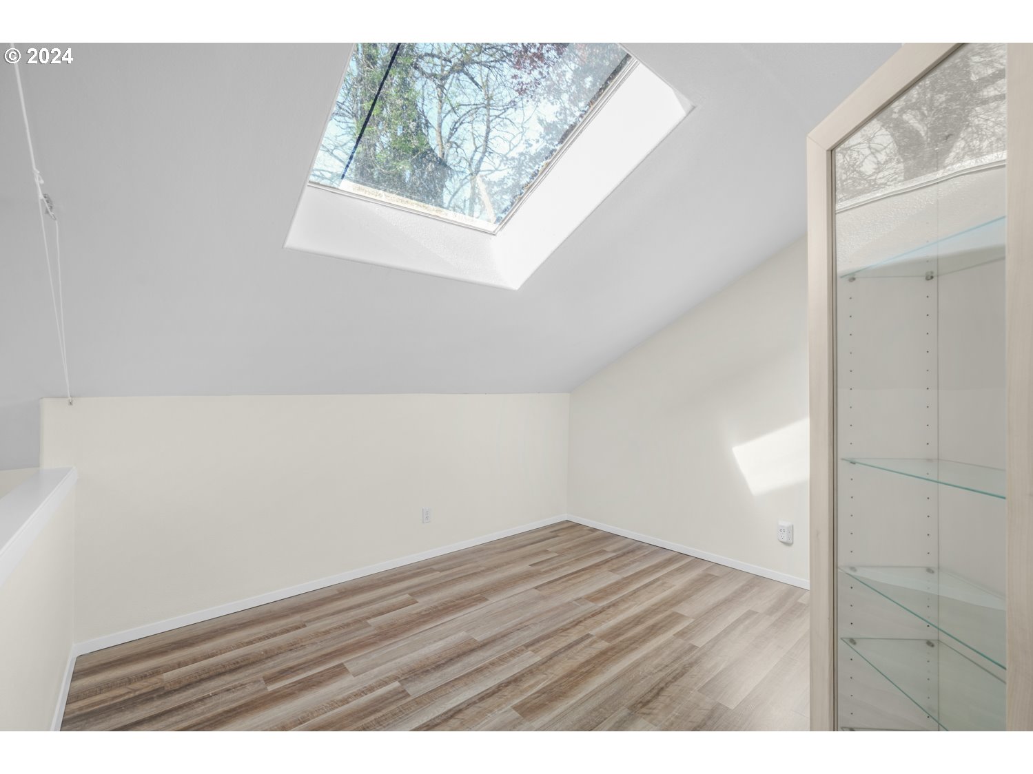 8770 Northeast Rockspring Street Hillsboro, OR 97006 - Photo 22 of 29 Gallery Image 22