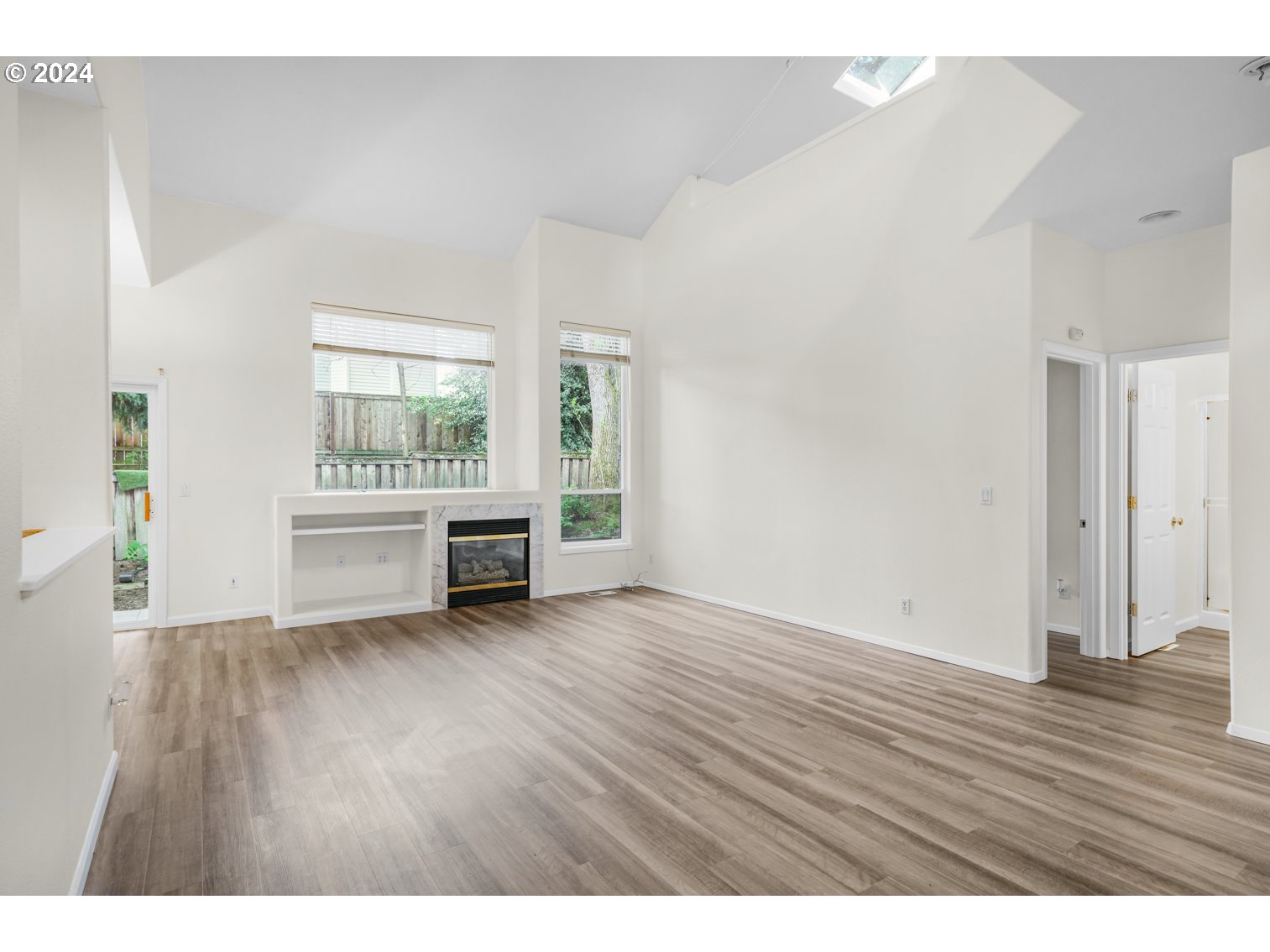 8770 Northeast Rockspring Street Hillsboro, OR 97006 - Photo 3 of 29 Gallery Image 3