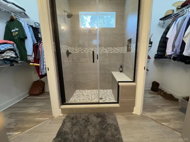 a view of walk in closet