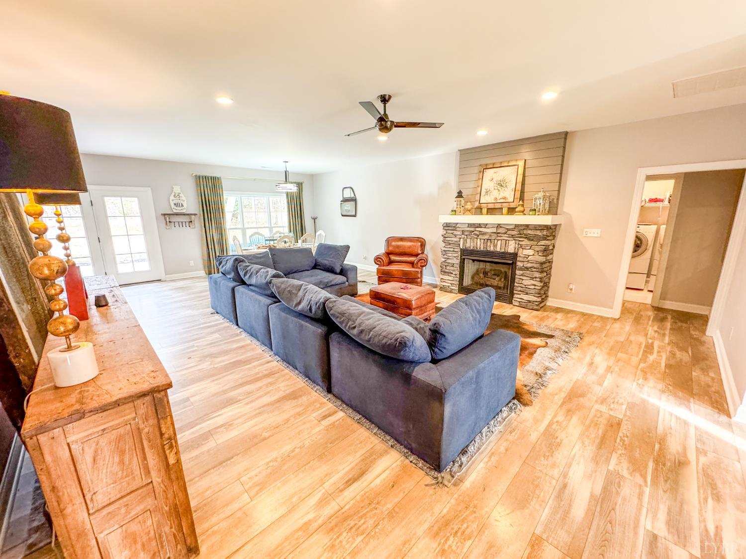 1146 Macon Loop Lynchburg, VA 24503 - Photo 10 of 40