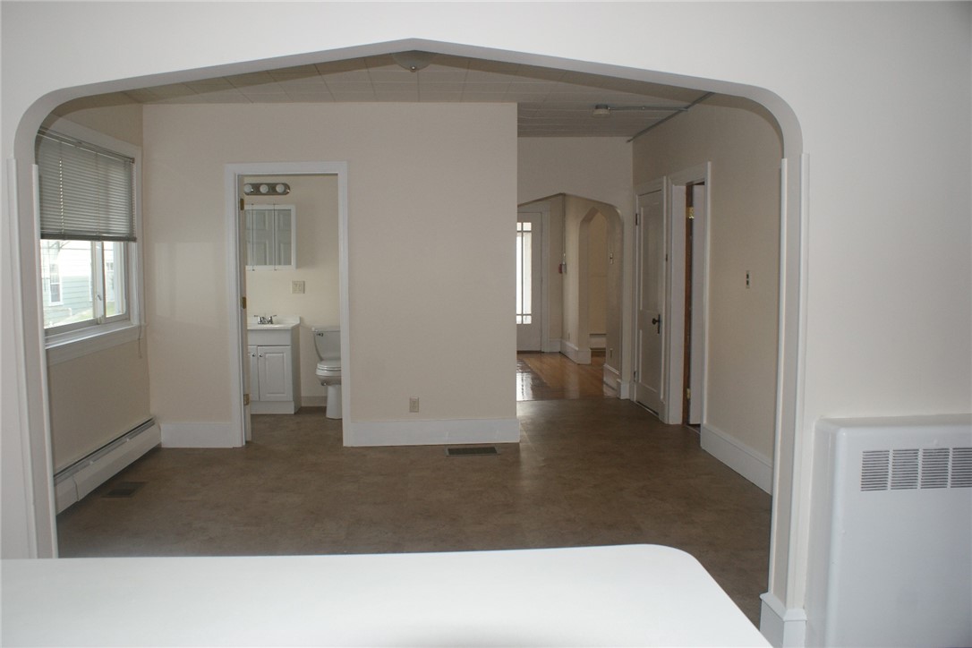 660 Elm Street Woonsocket, RI 02895 - Photo 6 of 40