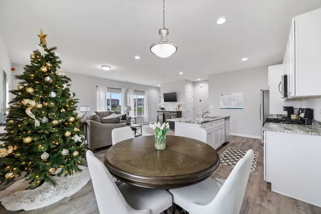 $335,000 | 1220 Gillespie Lane, Yorkville, IL 60560