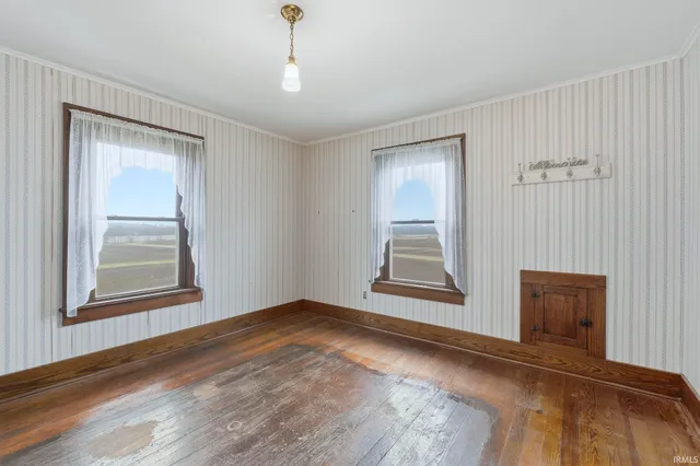 $425,000 | 3192 County Road 800 South, Unit 2, La Fontaine, IN 46940