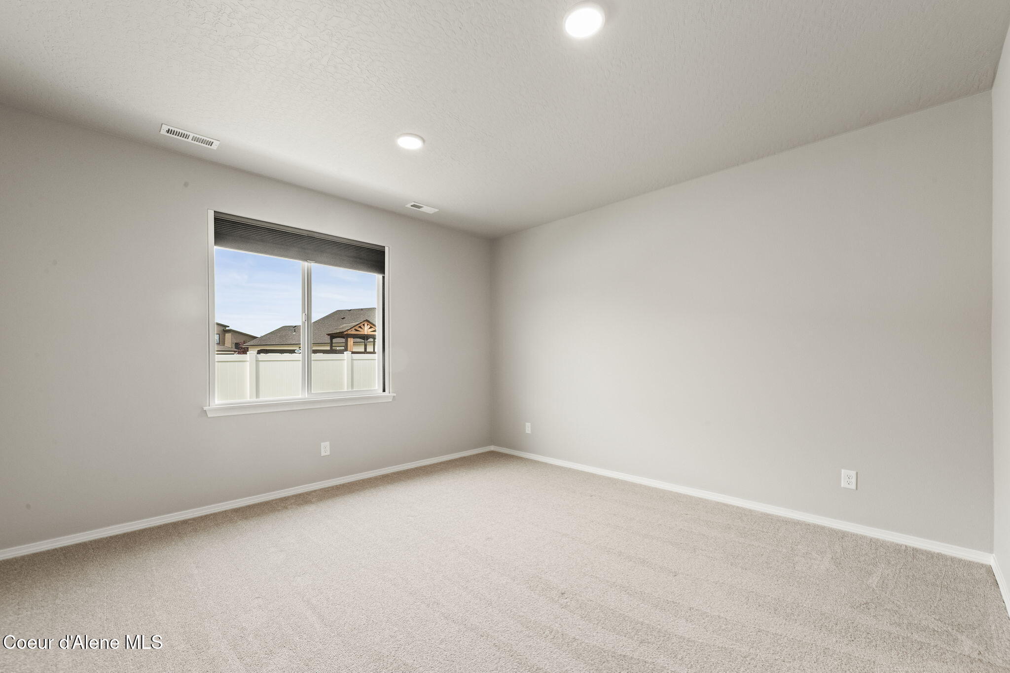 11842 North Lennon Lane Rathdrum, ID 83858 - Photo 14 of 33 11842 pic 18