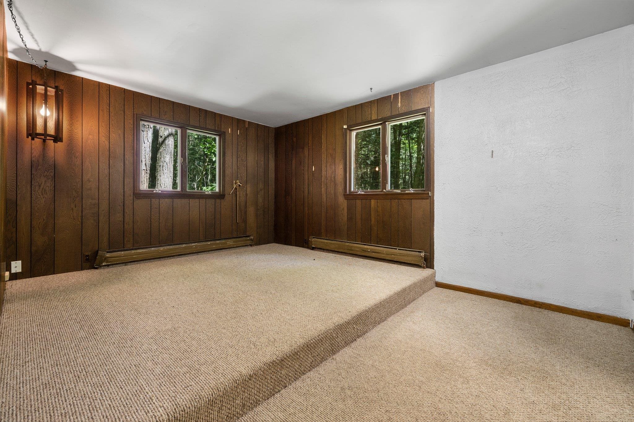 2823 Neahtawanta Road Traverse City, MI 49686 - Photo 13 of 33 1924458-192c9094-4a45-4571-9357-e400c2c2eaea.JPG