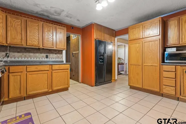 $525,000 | 1193 Cowpen Road, Karnack, TX 75661