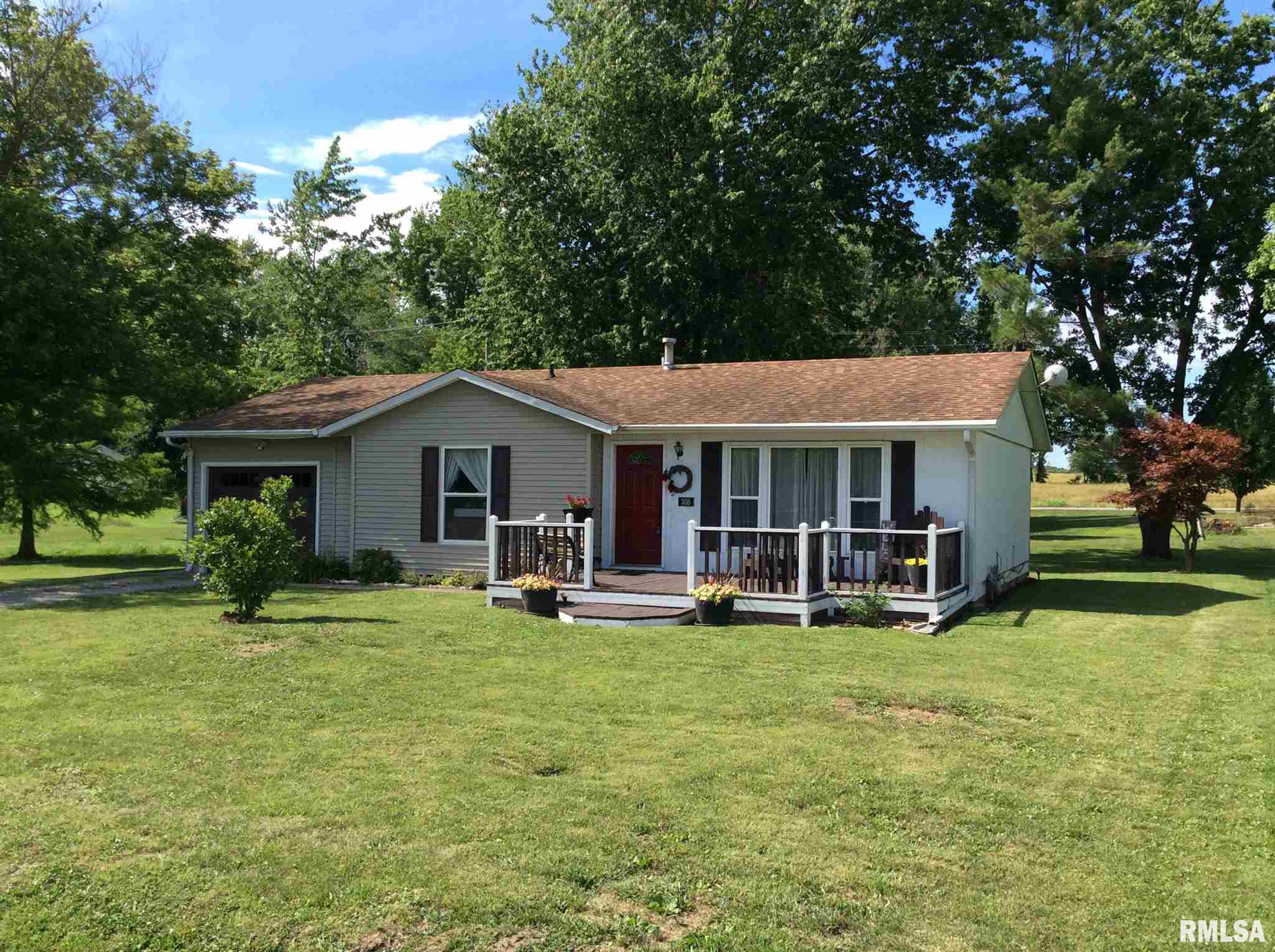 308 Dix-Irving Road Dix, IL 62830 - Photo 1 of 50 Gallery Image 1